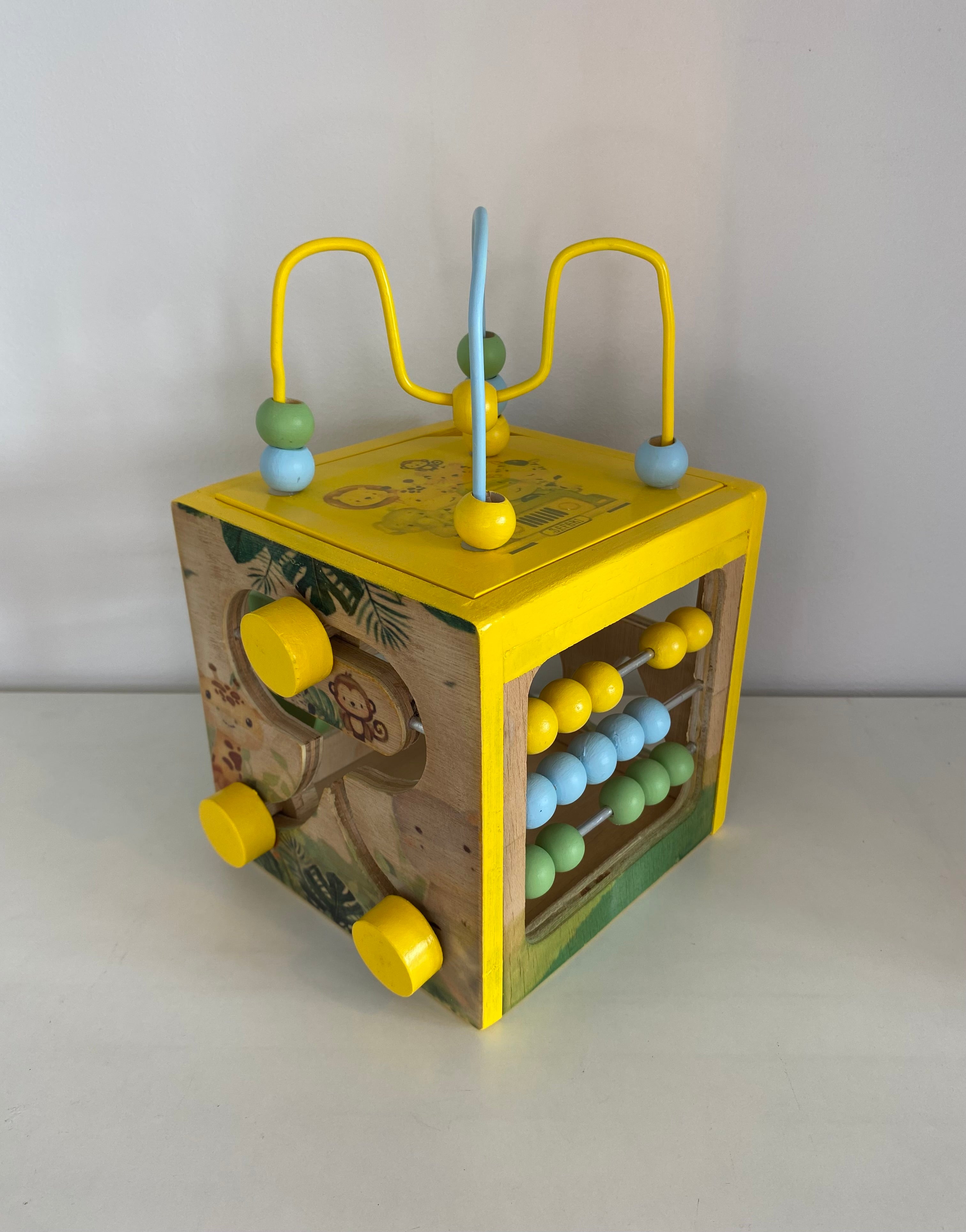 Cubo Mágico de la Selva